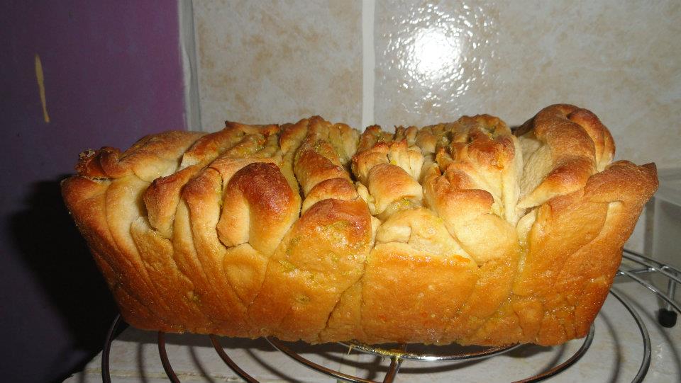 Pull apart lemon bread