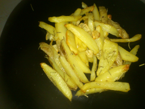 rosemary-and-garlic-baked-fries