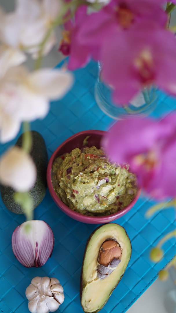 africankaya-kenyan food blogger-top african food blogger-top kenyan food blogger- guacamole-Kenyan kachumbari-Kachumbari-Kenyan recipes